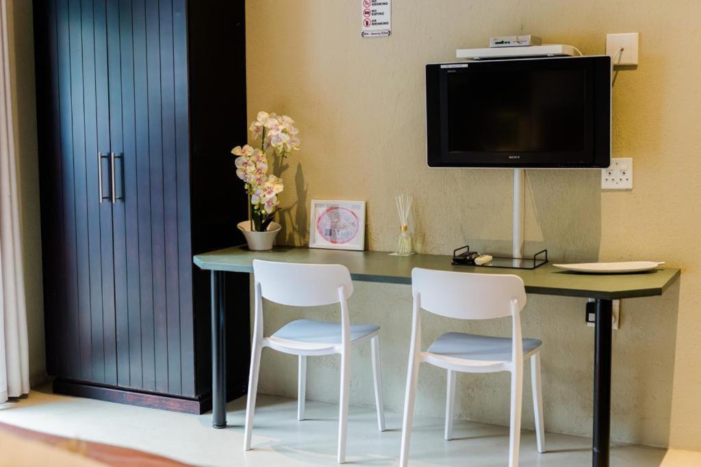 Mariu Upmarket Accommodation Mbombela Esterno foto